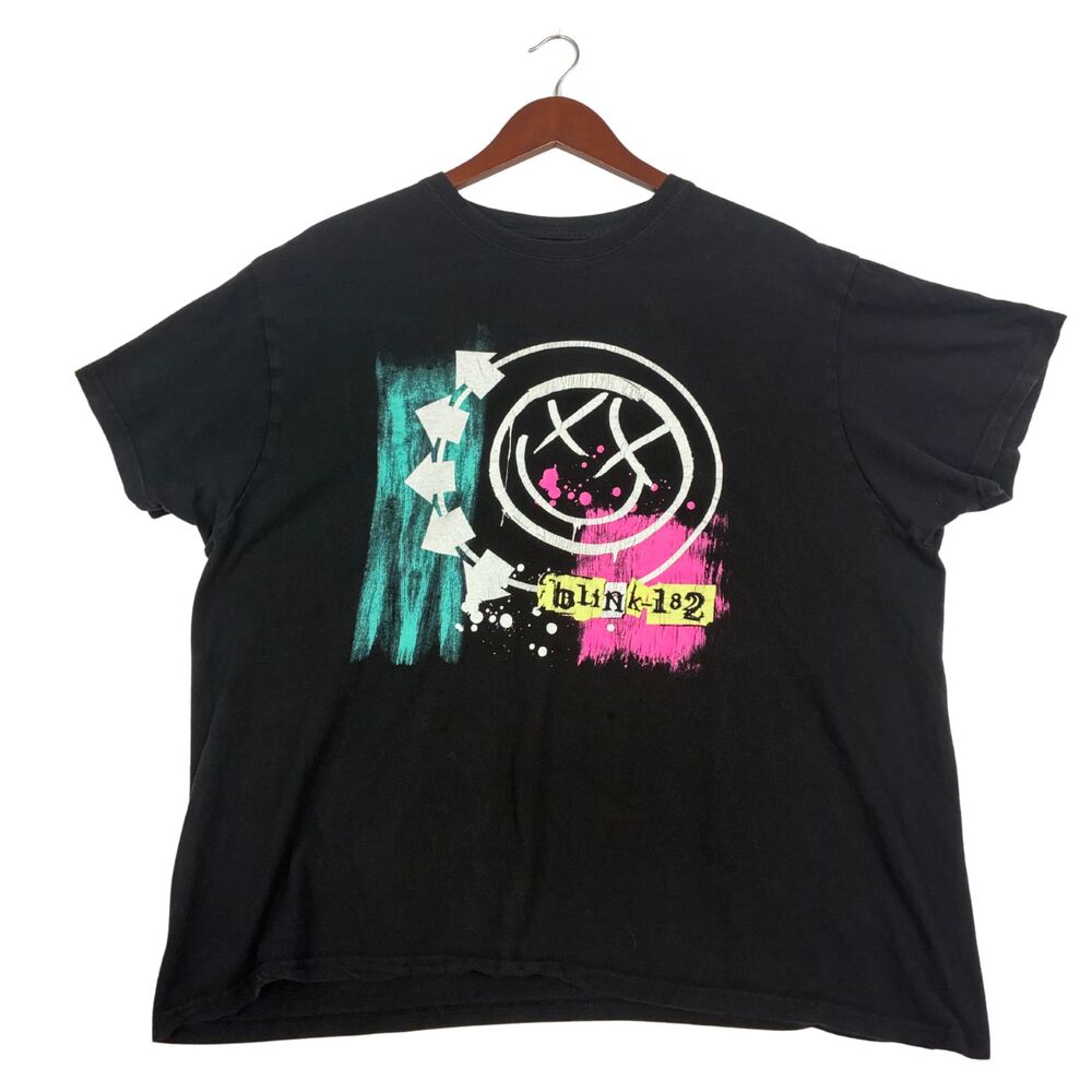Blink-182 T Shirt Mens XL Black Punk Rock Band Smiley Logo Graphic Tee